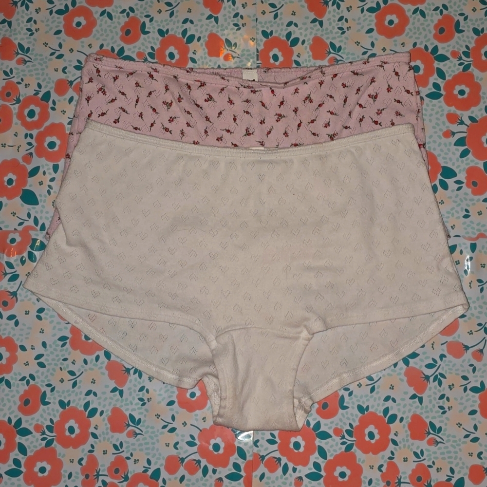 PINK Victoria's Secret pointelle boyshort panties